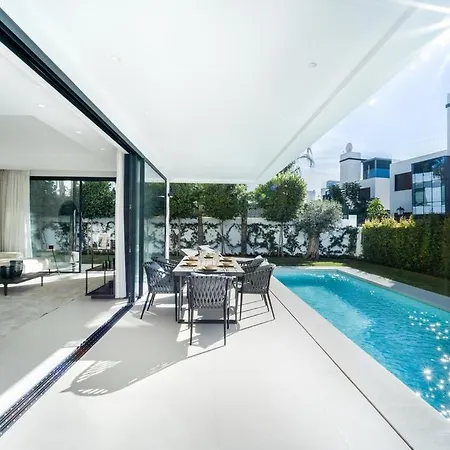 Luxury-villa De Naranjos Marbella