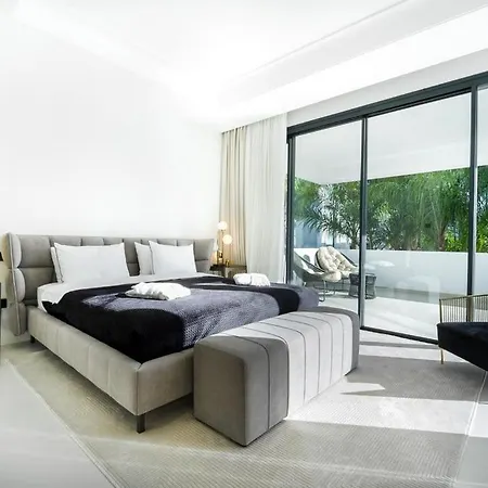Luxury-villa De Naranjos * Marbella